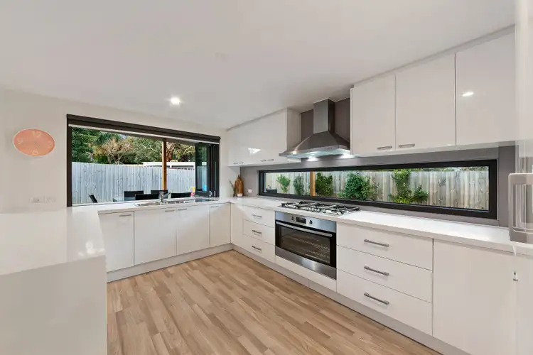 Second view of Homely house listing, 4 Naomi Court, Frankston VIC 3199