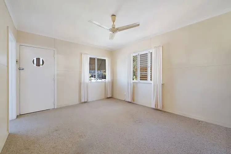 Second view of Homely house listing, 70 Lindwall Street, Upper Mount Gravatt QLD 4122