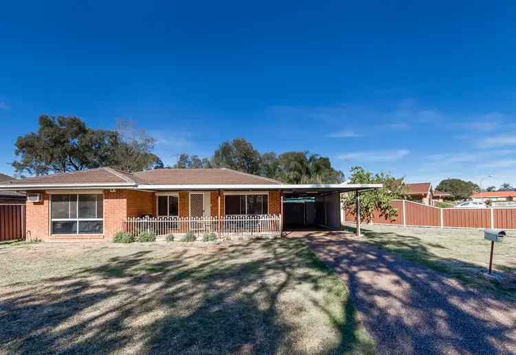 10 Calida Crescent, Hassall Grove NSW 2761