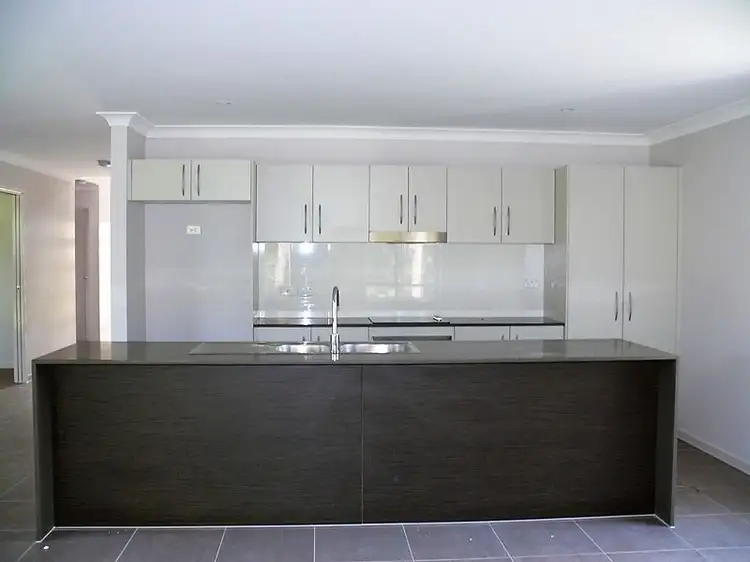 Second view of Homely house listing, 3 Ashling Way, Oxenford QLD 4210
