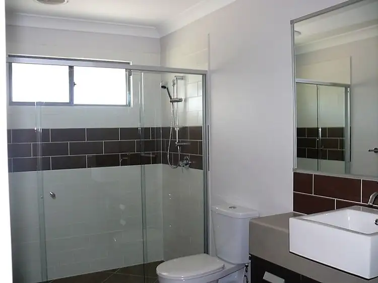 Fifth view of Homely house listing, 3 Ashling Way, Oxenford QLD 4210