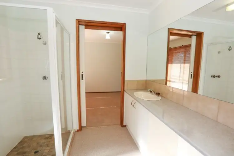 Sixth view of Homely house listing, 1/3 Orana Court, Irymple VIC 3498