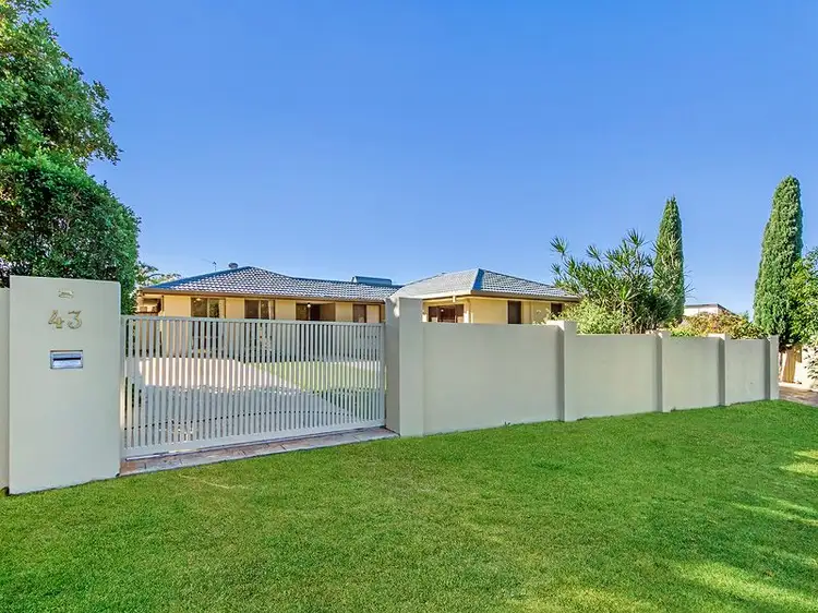 43 California Drive, Oxenford QLD 4210