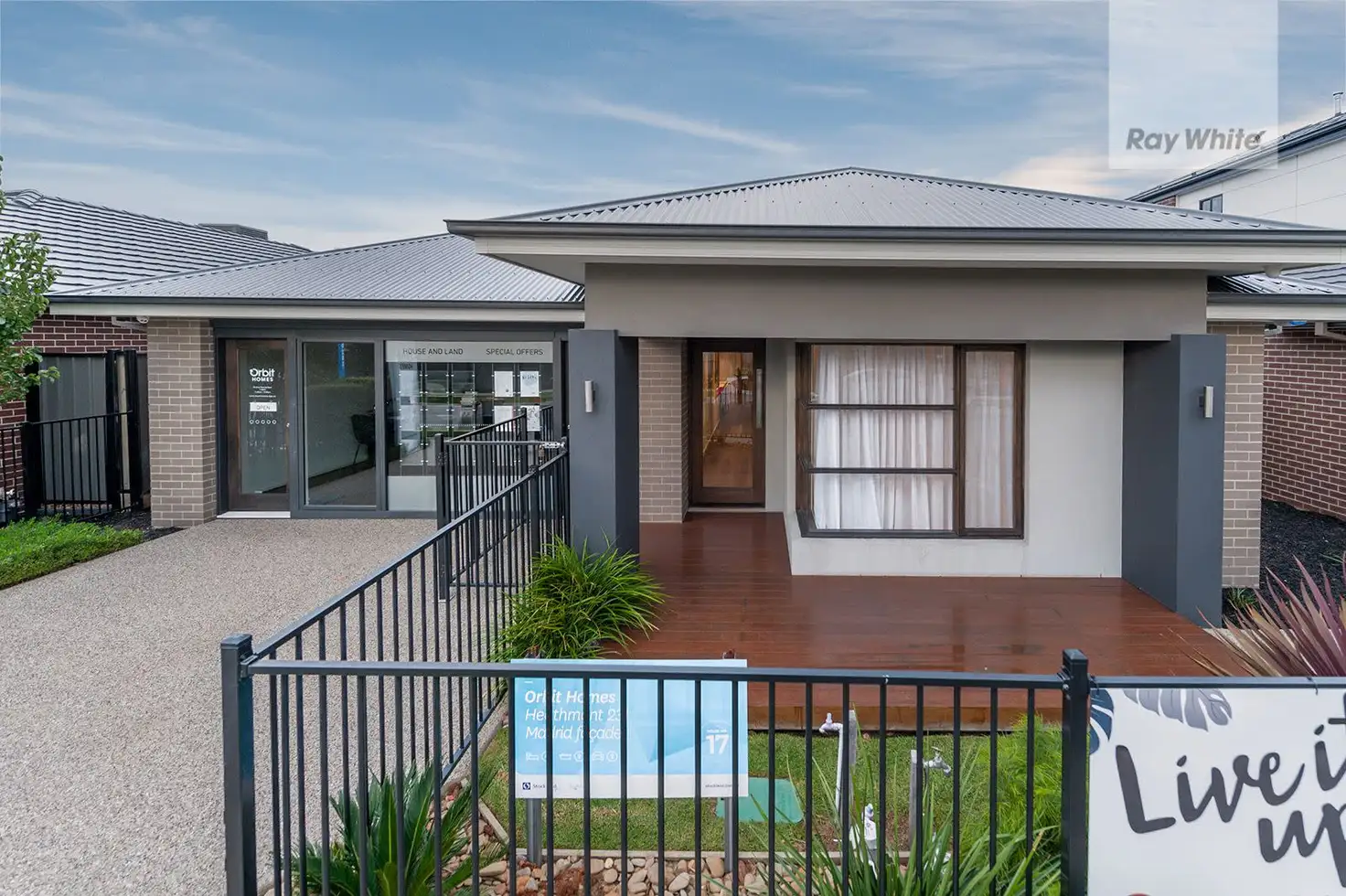 Main view of Homely house listing, 14 Montreal Circuit, Craigieburn VIC 3064
