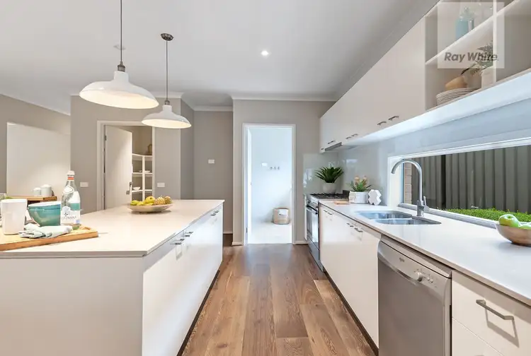 Fourth view of Homely house listing, 14 Montreal Circuit, Craigieburn VIC 3064