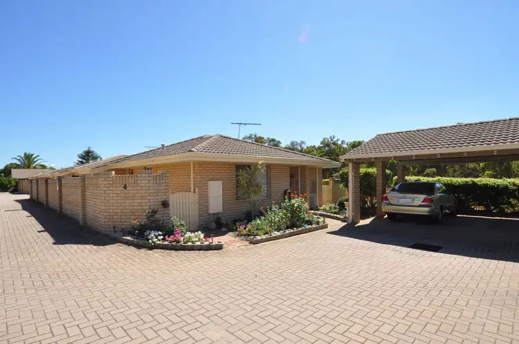 4/169 Goollelal Drive, Kingsley WA 6026