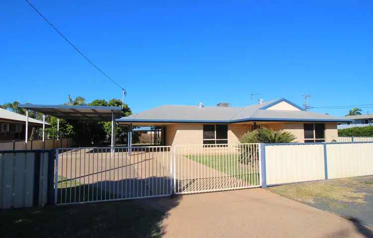8 Stephanie Court, Emerald QLD 4720