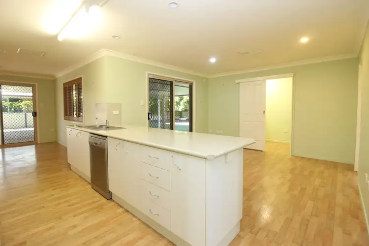 Fourth view of Homely house listing, 8 Stephanie Court, Emerald QLD 4720