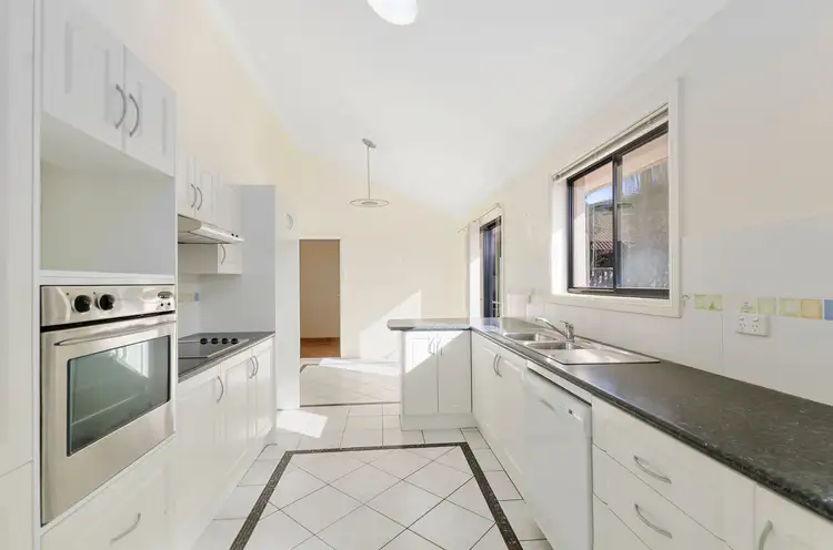 Third view of Homely house listing, 8/41 Mountain Road, Austinmer NSW 2515