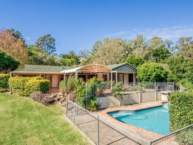 31 Ruth Terrace, Oxenford QLD 4210