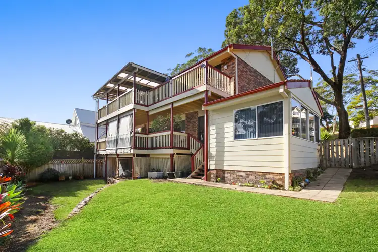 4 Malumba Avenue, Saratoga NSW 2251