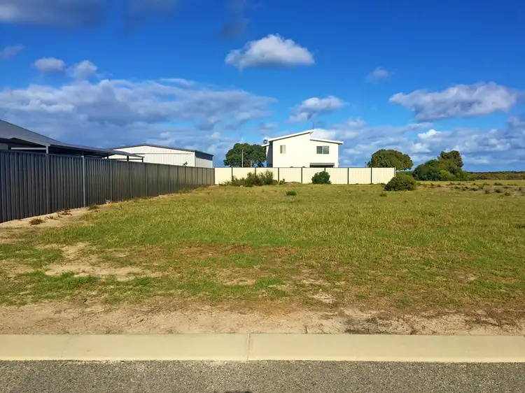 Lot 452, 8 Nemcia Way, Jurien Bay WA 6516