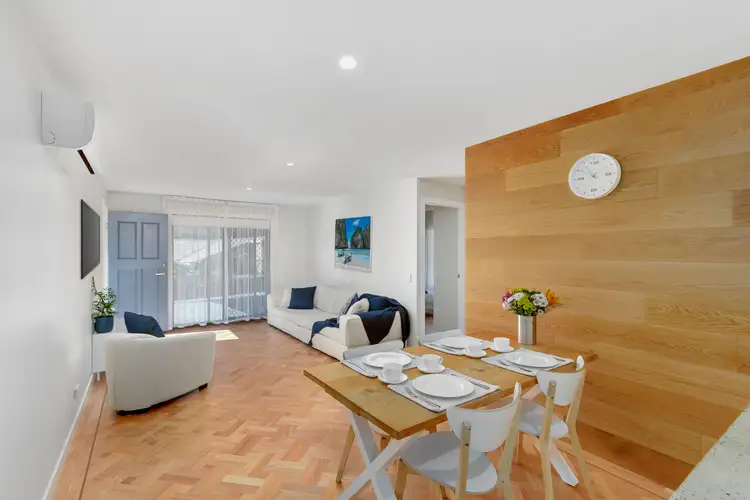 2/15 Paramount Place, Oxenford QLD 4210