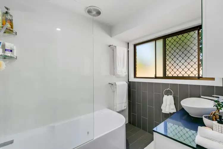 Fifth view of Homely other listing, 2/15 Paramount Place, Oxenford QLD 4210