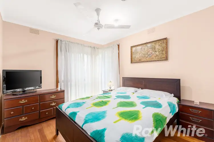 Fifth view of Homely house listing, 18 O'brien Crescent, Blackburn South VIC 3130