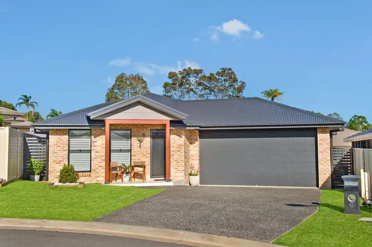6 Celtic Court, Lake Cathie NSW 2445