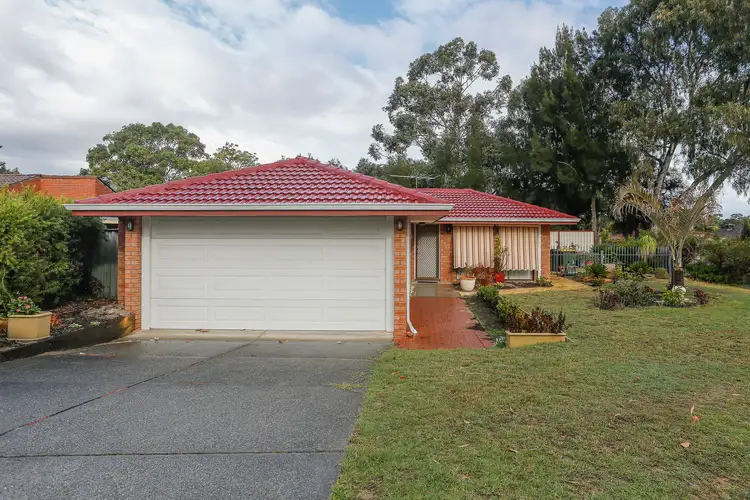 2 Panorama Gardens, Ballajura WA 6066
