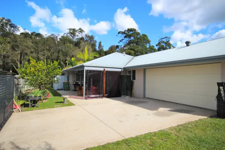 13 Parkside Drive, Beerwah QLD 4519