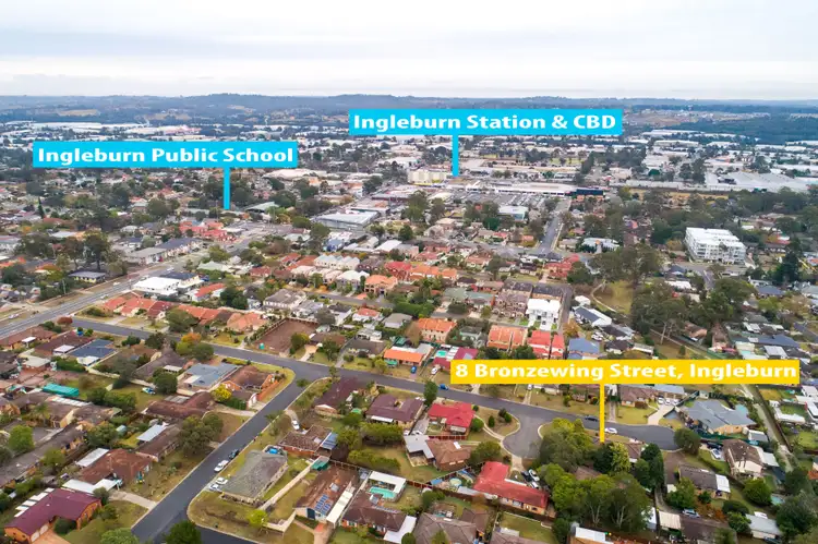 8 Bronzewing Street, Ingleburn NSW 2565