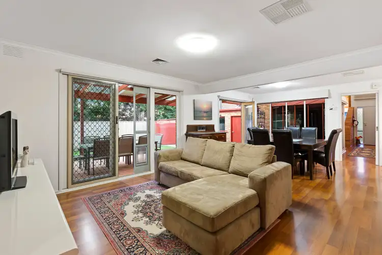 Fourth view of Homely house listing, 9 Helsal Court, Frankston VIC 3199