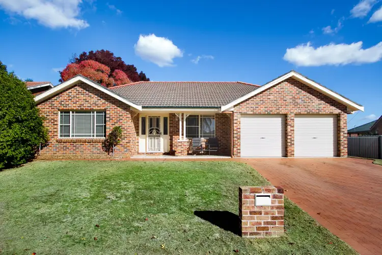 6 Noonga Crescent, Tamworth NSW 2340
