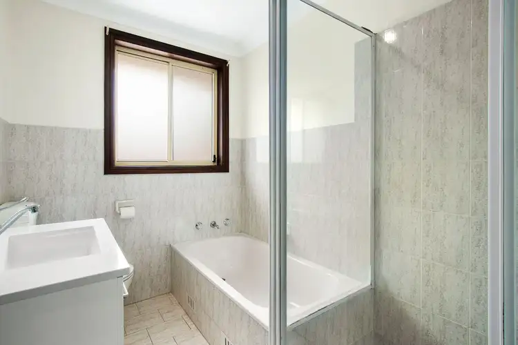 Fifth view of Homely house listing, 1/140 Colonial Drive, Bligh Park NSW 2756