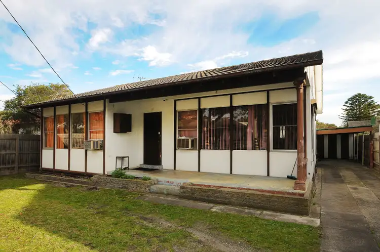 29 Moreton Street, Frankston North VIC 3200
