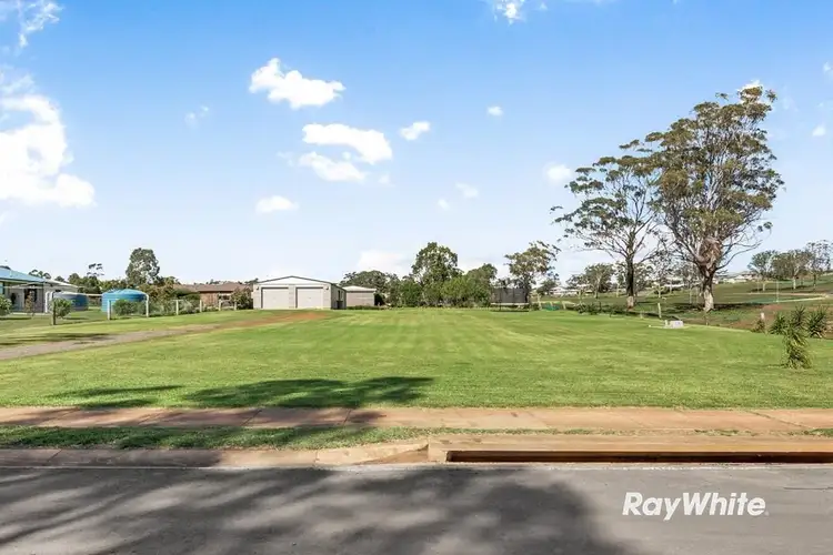 38 Steinberg Road, Highfields QLD 4352