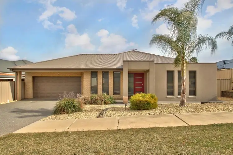 30 Apricot Circuit, Cobram VIC 3644