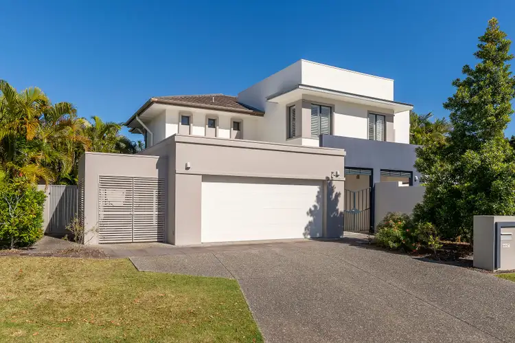 6047 Garda Avenue, Hope Island QLD 4212