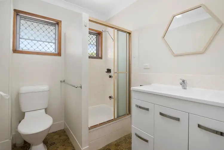 Fifth view of Homely unit listing, 5/498 Coolangatta Road, Tugun QLD 4224