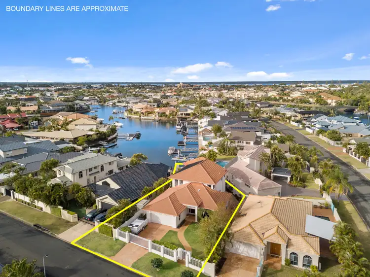 3 Midnight Court, Runaway Bay QLD 4216