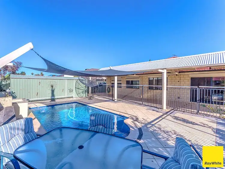 Sixth view of Homely house listing, 19 Froudist Circle, Southern River WA 6110