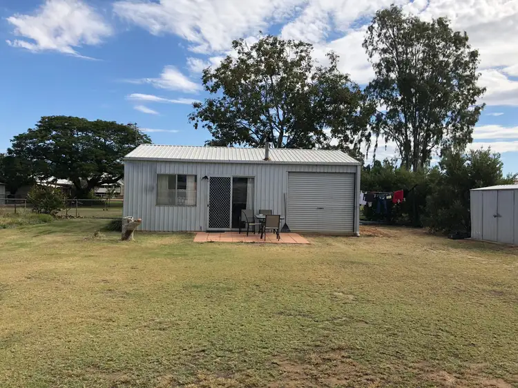 33A Thistle Street, Blackall QLD 4472
