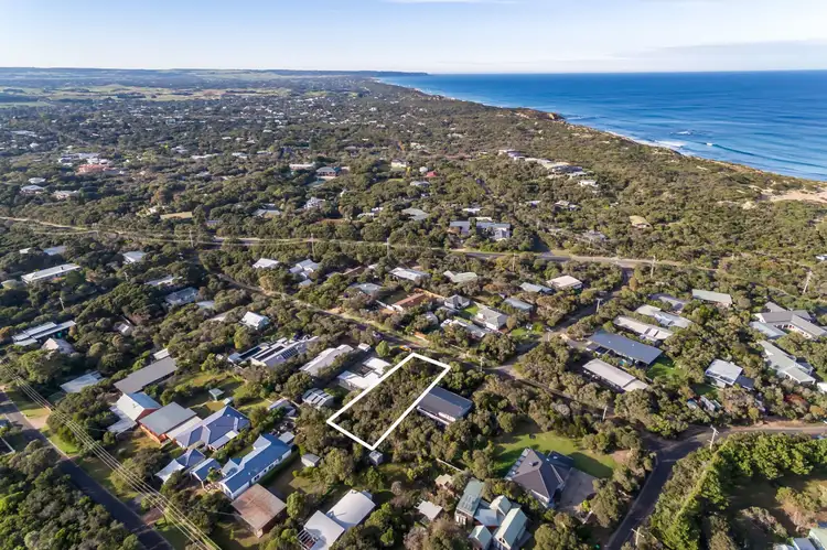 20 Geraldine Street, Rye VIC 3941