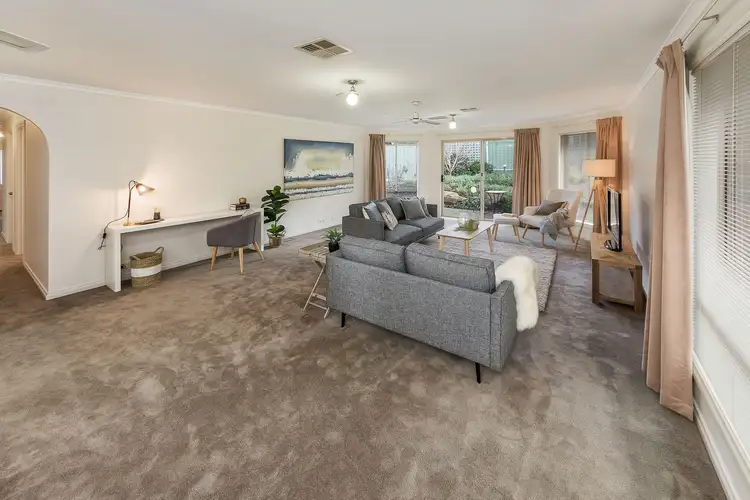 17 Gollan Circuit, Mount Barker SA 5251