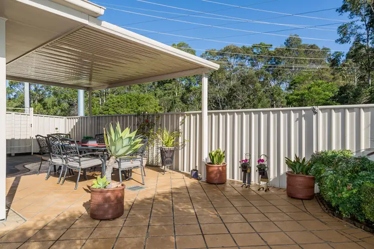 2/22 Mattes Way, Bomaderry NSW 2541