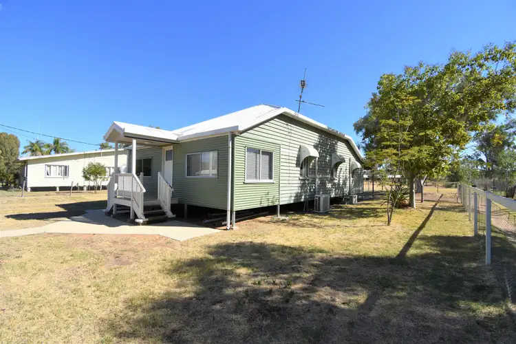 54 Willow Street, Barcaldine QLD 4725