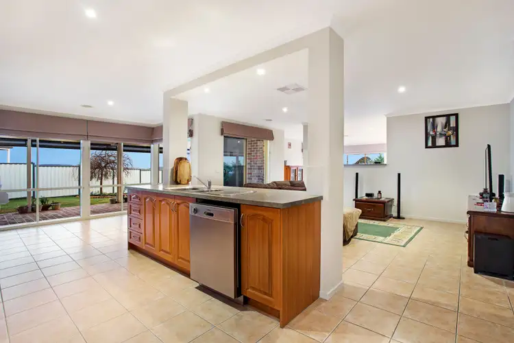 Sixth view of Homely house listing, 6 Francis Close, Romsey VIC 3434