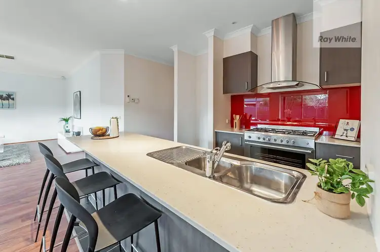 Fifth view of Homely house listing, 18 Arapiles Avenue, Craigieburn VIC 3064