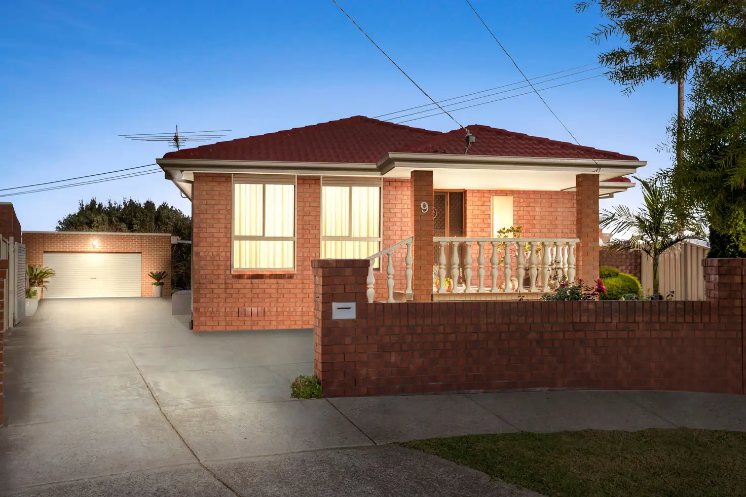 Main view of Homely house listing, 9 Lockwood Grove, Thomastown VIC 3074
