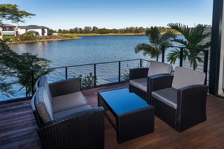 6065 Lugano Drive, Hope Island QLD 4212