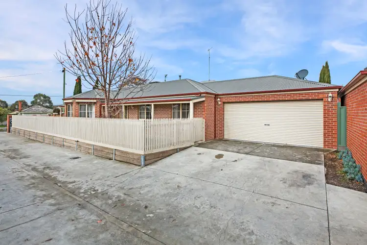 908a Geelong Road, Canadian VIC 3350