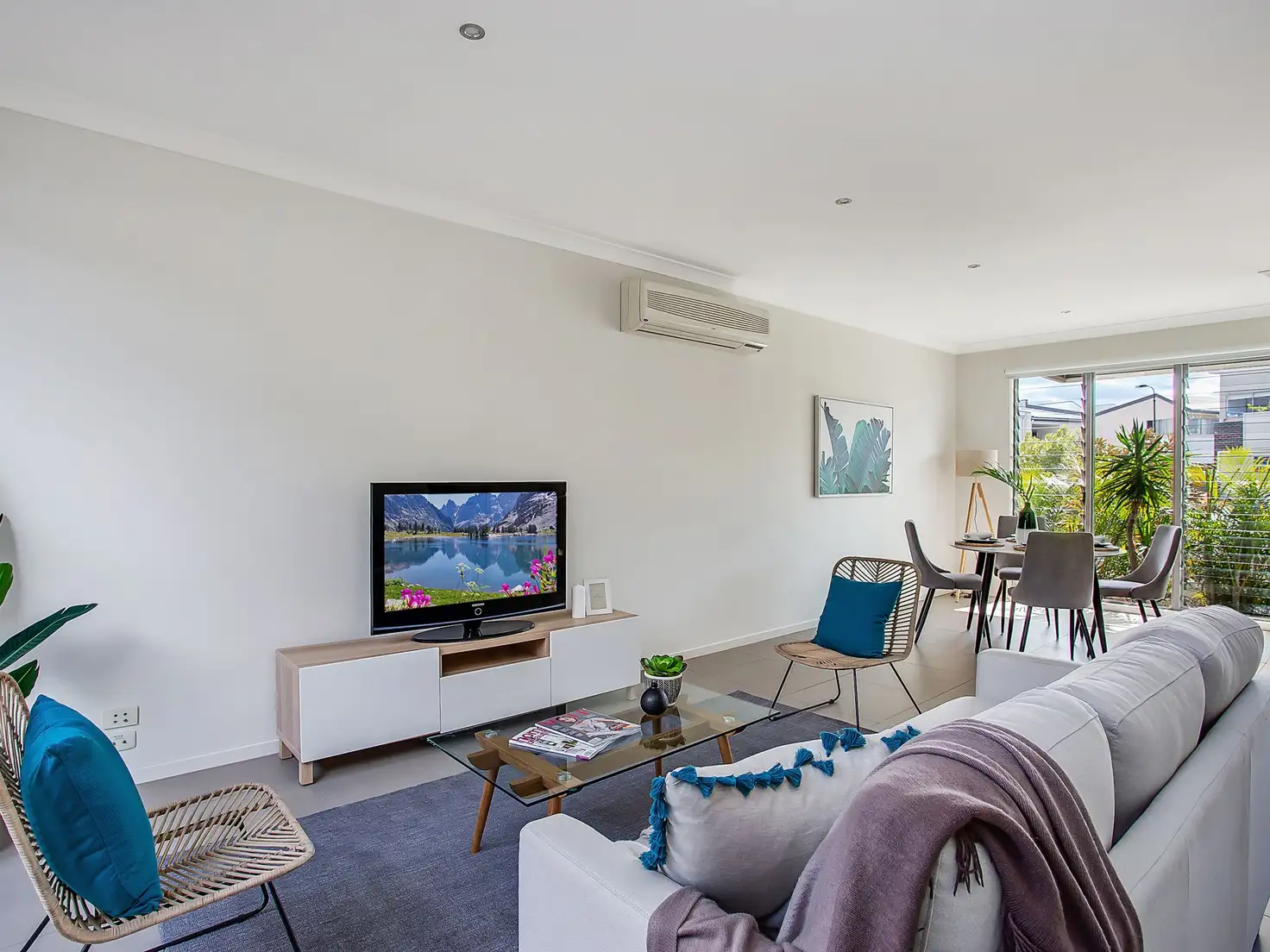 Main view of Homely townhouse listing, 20 Emily Way, Varsity Lakes QLD 4227
