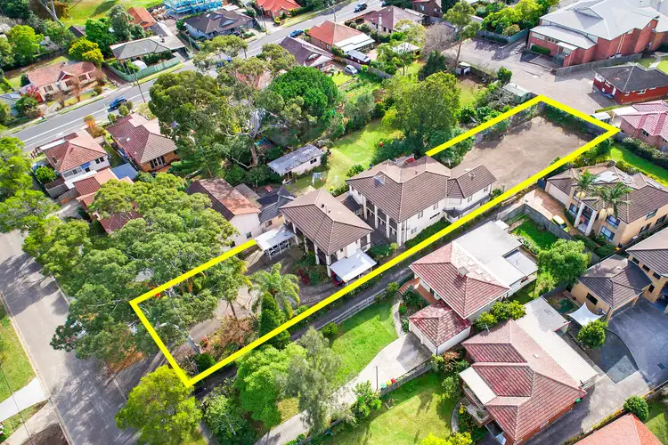 3 Hall Avenue, Thornleigh NSW 2120
