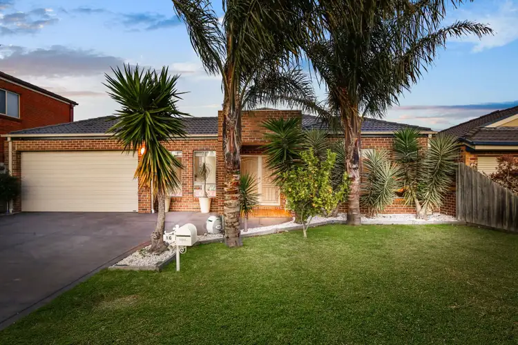 16 Yellowstone Court, Roxburgh Park VIC 3064