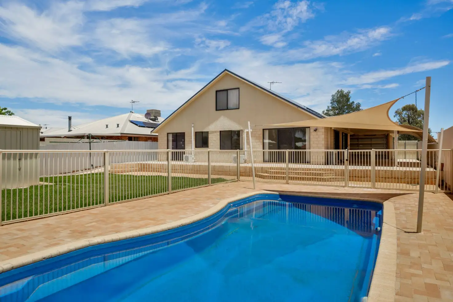 Main view of Homely house listing, 10 Mosconi Circle,  Somerville, Kalgoorlie WA 6430