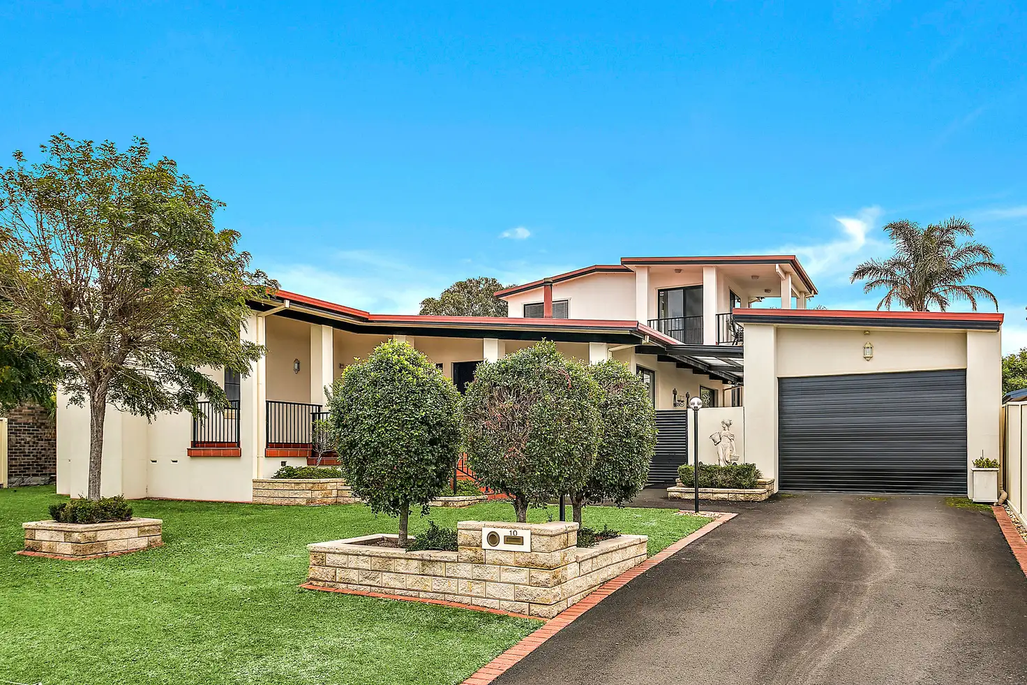 Main view of Homely house listing, 10 Adelaide Place, Shellharbour NSW 2529
