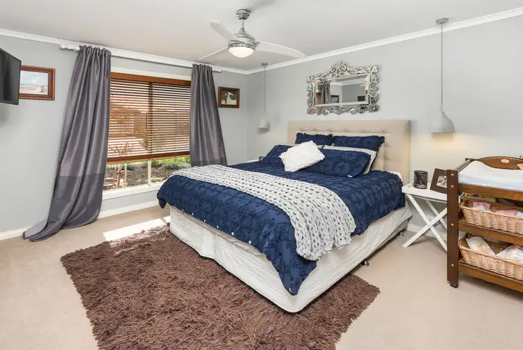 Sixth view of Homely house listing, 5 Logan Court, Strathalbyn SA 5255