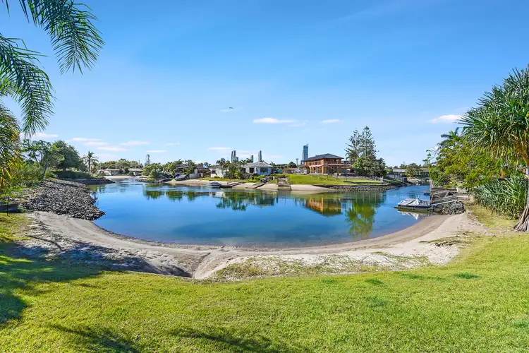Second view of Homely house listing, 4 La Spezia Court, Isle Of Capri QLD 4217